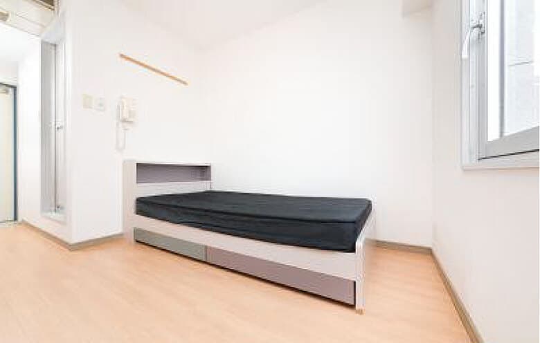 bed780