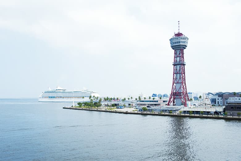 提供:福岡市 (博多ふ頭)