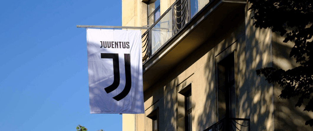 ユベントスFCのロゴマーク変更から学ぶ。サッカークラブの枠を超えるリブランディング。