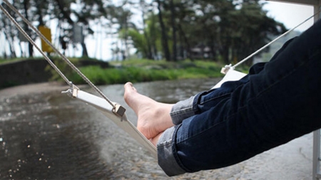 Foot Hammockで仕事の効率もアップ！